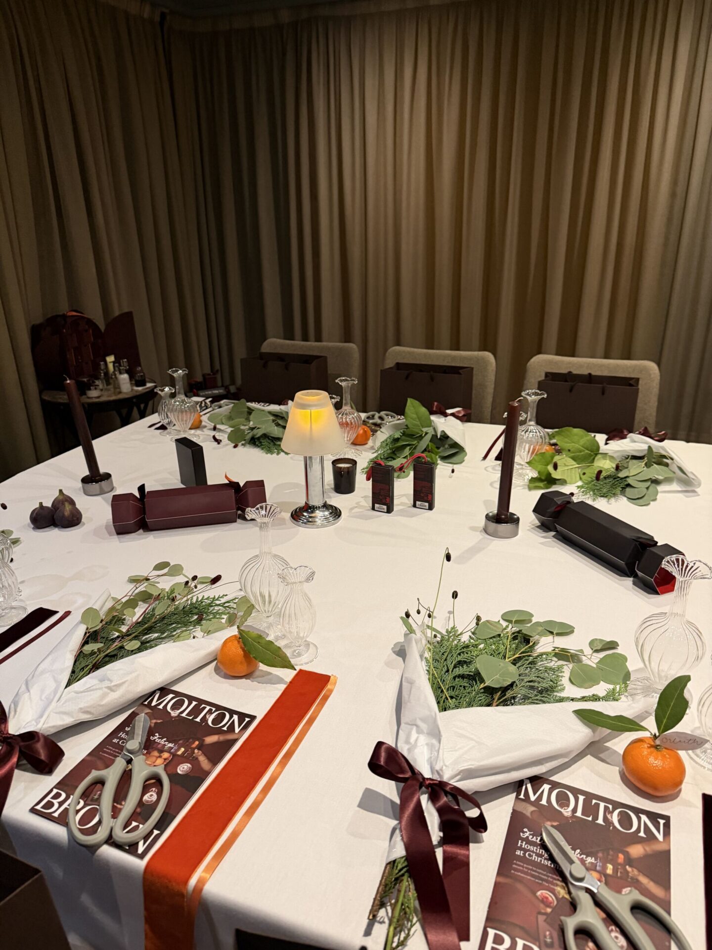 Molton Brown Christmas: The Perfect Christmas Gift, Christmas gift, molten brown, luxury Christmas gifts, luxury gifts, Molton brown manchester, Jolson brown event manchester
